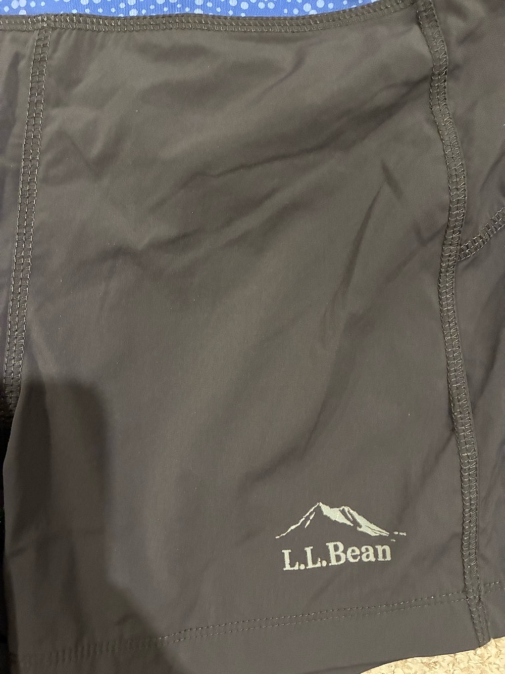 L.L. Bean Athletic Shorts Women's S Black with Blue Patterned Waistband LIKE NEW - Picture 3 of 4